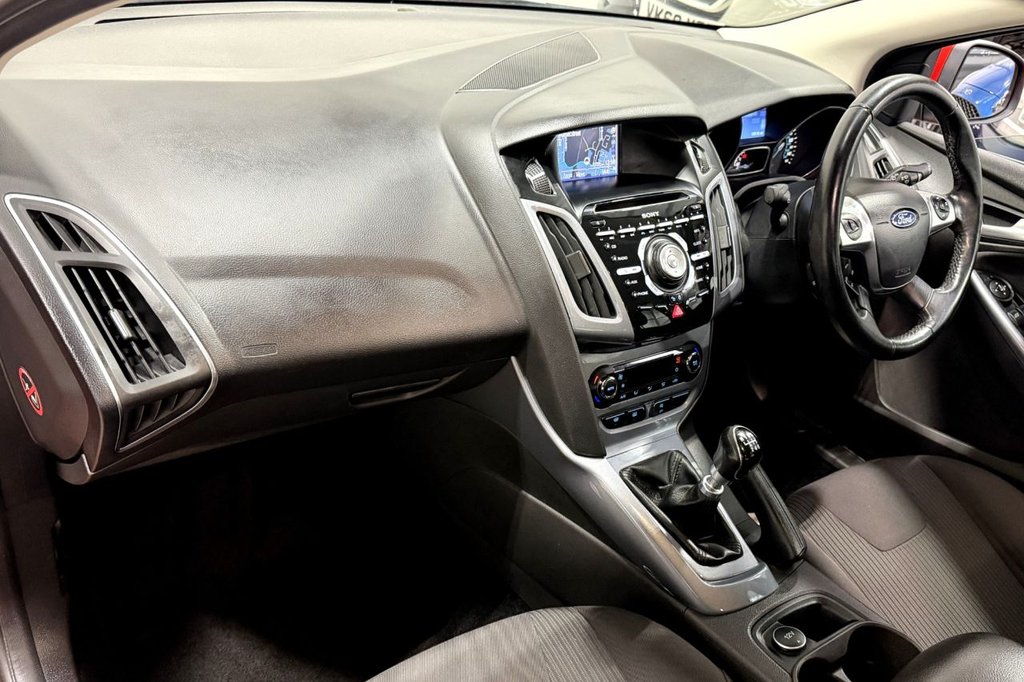 Used Ford Focus 2014 for sale - 77226848: Photo 8