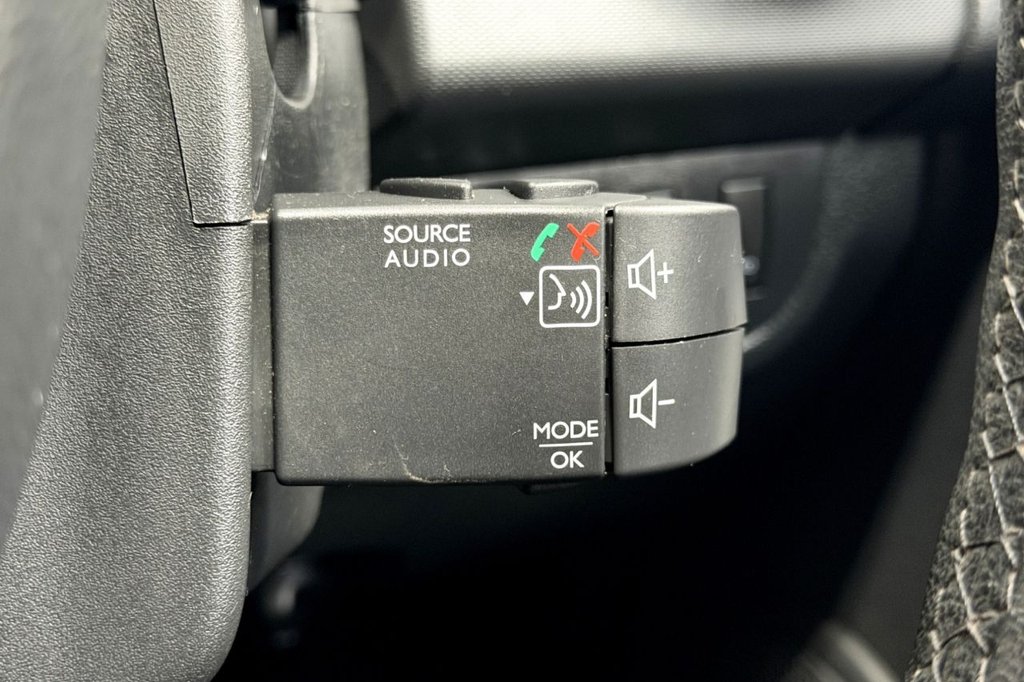 Used Dacia Logan MCV 2015 for sale - 77920505: Photo 18