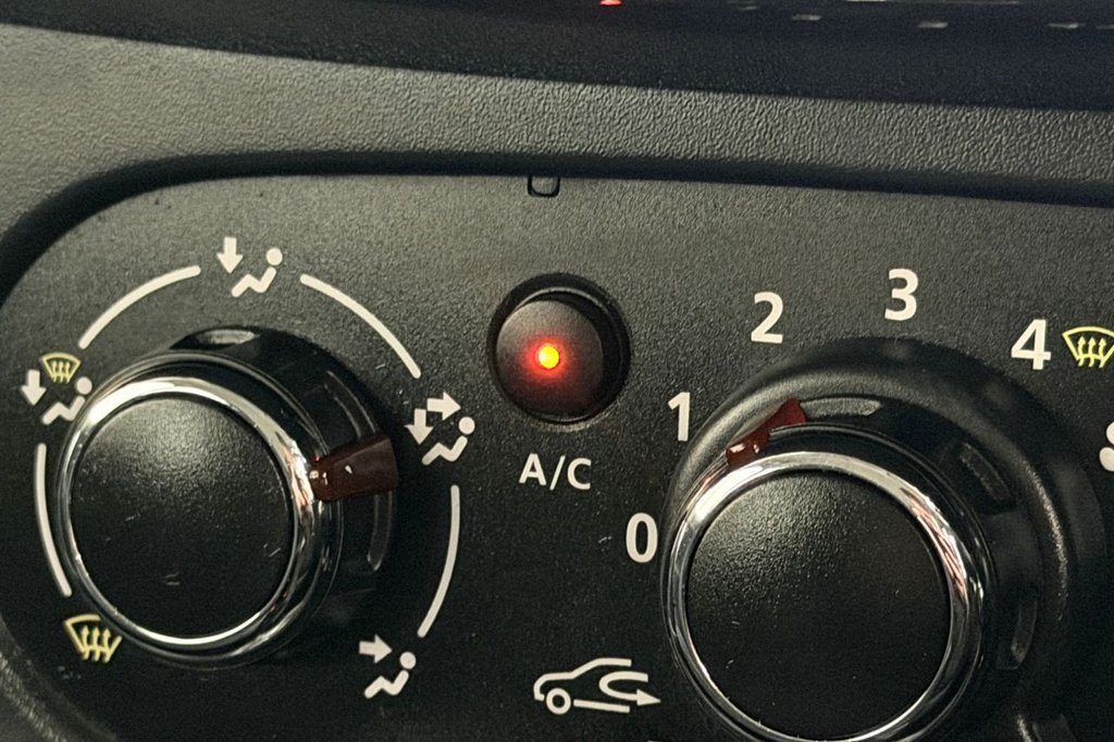 Used Dacia Logan MCV 2015 for sale - 77920505: Photo 25