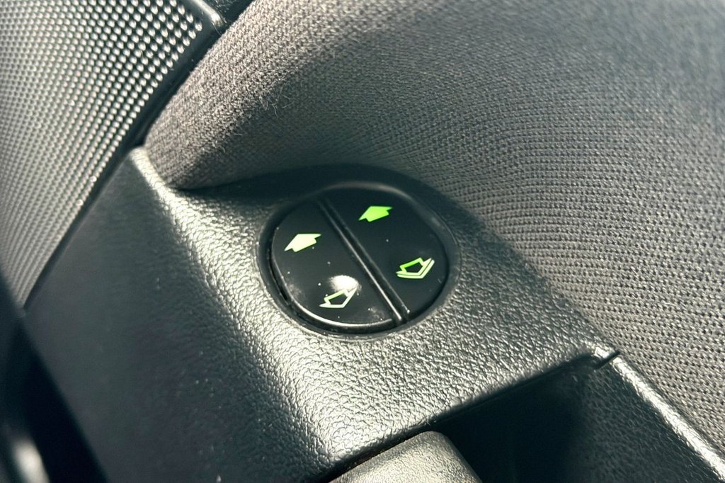 Used Ford Fiesta 2007 for sale - 76711624: Photo 19