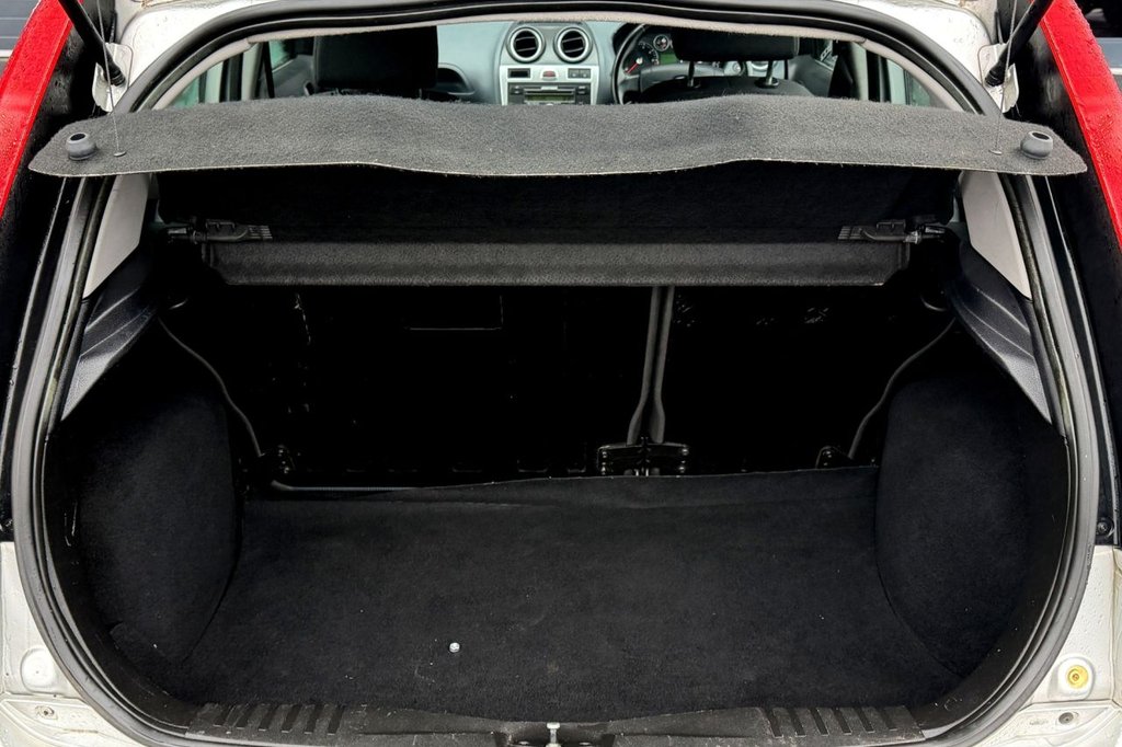 Used Ford Fiesta 2007 for sale - 76711624: Photo 21