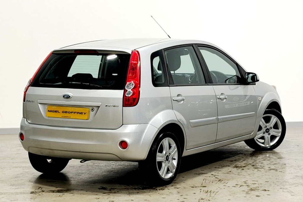 Used Ford Fiesta 2007 for sale - 76711624: Photo 6