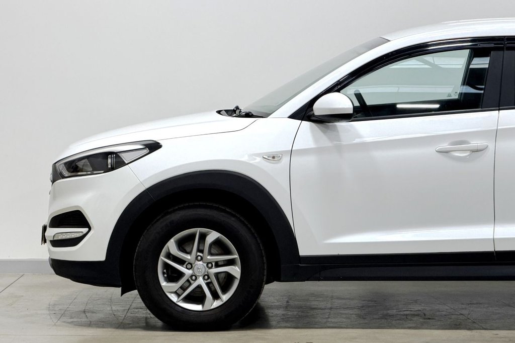 Used Hyundai TUCSON 2016 for sale - 76986194: Photo 35