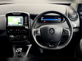 Used Renault Zoe 2019 for sale - 78401886: Photo