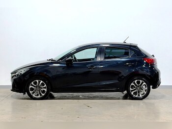 Used Mazda Mazda2 2016 for sale - 77394618: Photo