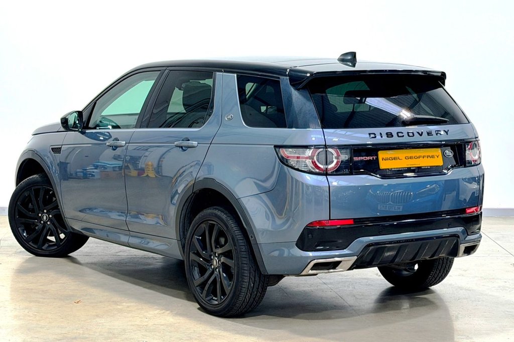 Used Land Rover Discovery Sport 2018 for sale - 76751131: Photo 2