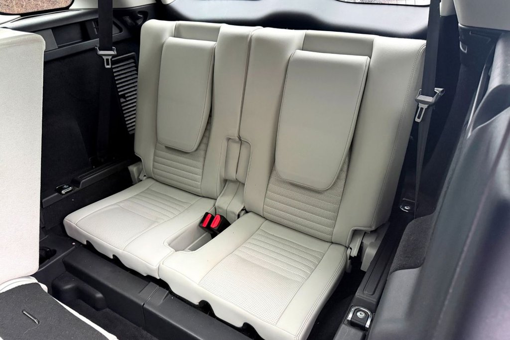 Used Land Rover Discovery Sport 2018 for sale - 76751131: Photo 30