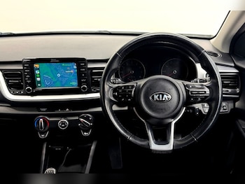 Used Kia Stonic 2019 for sale - 78793190: Photo