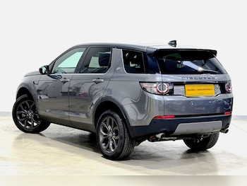 Used Land Rover Discovery Sport 2018 for sale - 78377008: Photo