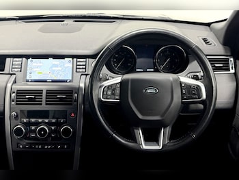 Used Land Rover Discovery Sport 2018 for sale - 78377008: Photo