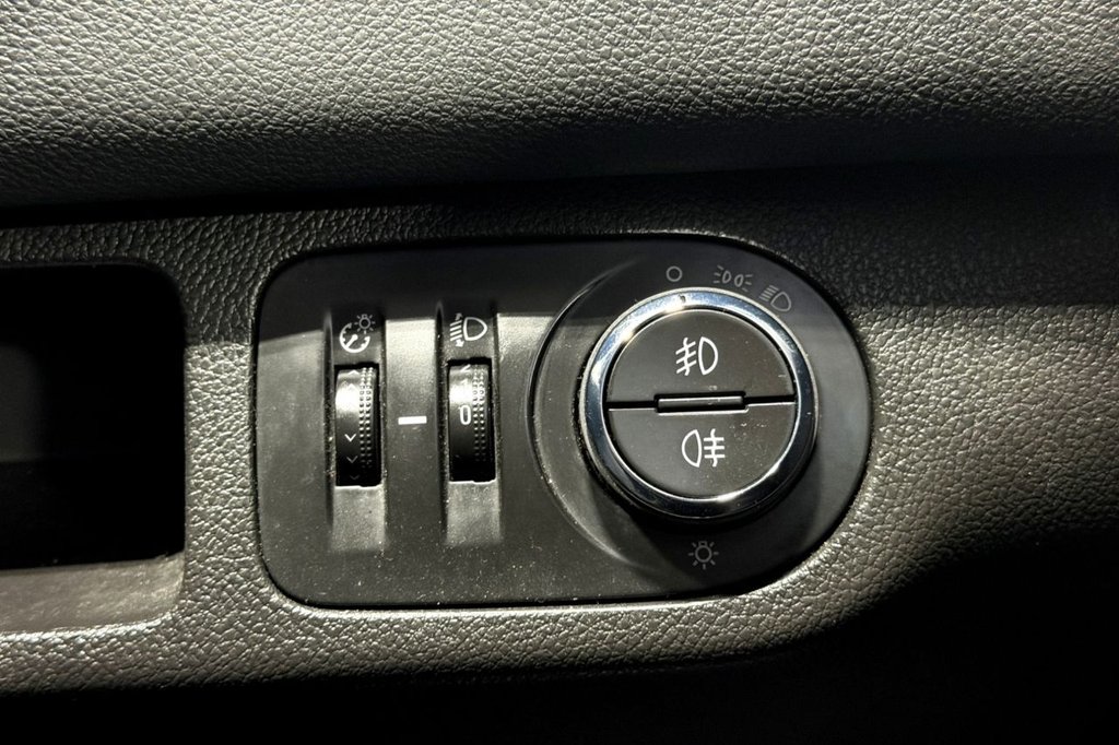 Used Vauxhall Meriva 2016 for sale - 76986148: Photo 22