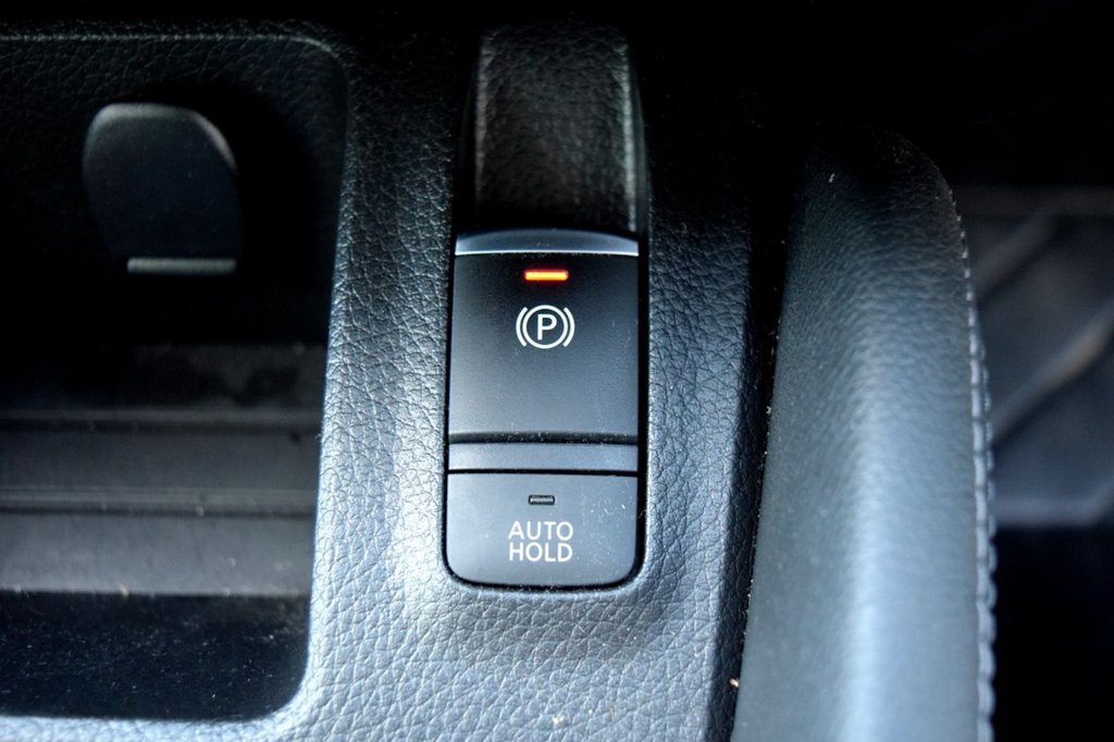 Used Nissan Qashqai 2018 for sale - 76235993: Photo 22