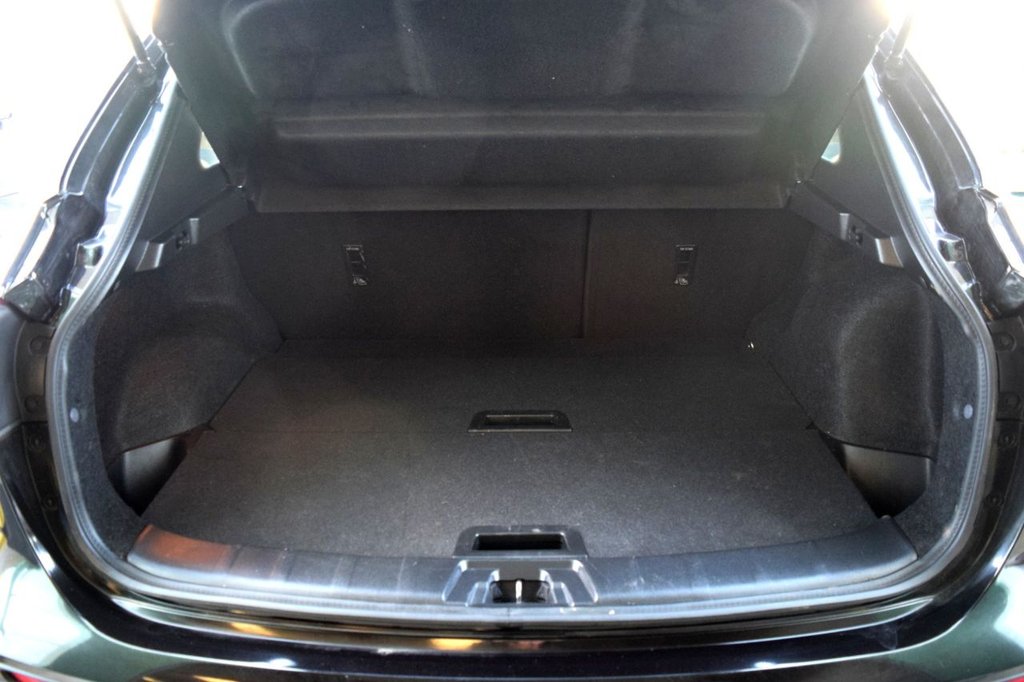 Used Nissan Qashqai 2018 for sale - 76235993: Photo 32