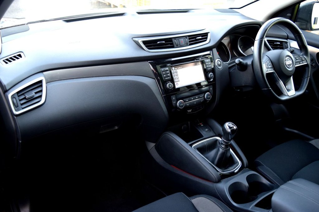 Used Nissan Qashqai 2018 for sale - 76235993: Photo 8