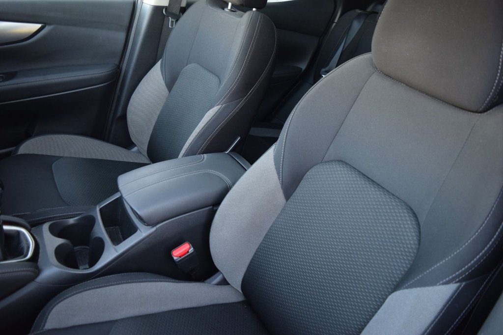 Used Nissan Qashqai 2018 for sale - 76235993: Photo 9