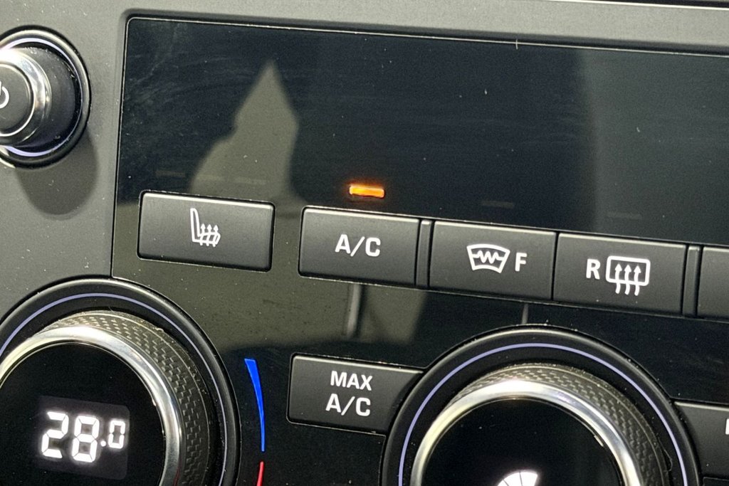 Used Land Rover Discovery Sport 2018 for sale - 77276147: Photo 25