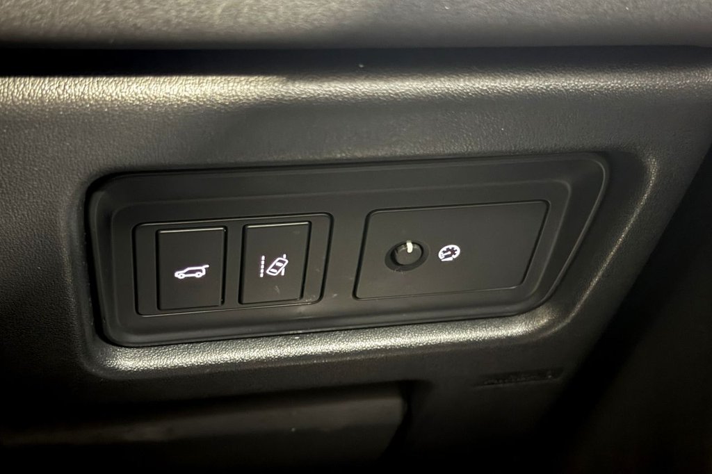 Used Land Rover Discovery Sport 2018 for sale - 77276147: Photo 27