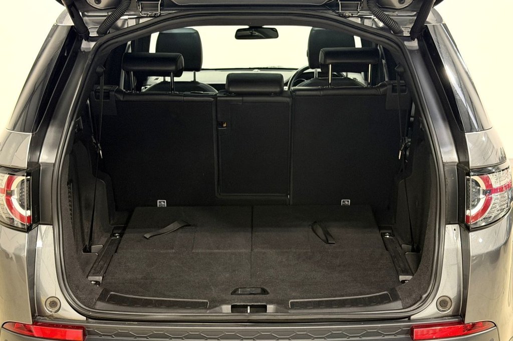 Used Land Rover Discovery Sport 2018 for sale - 77276147: Photo 33