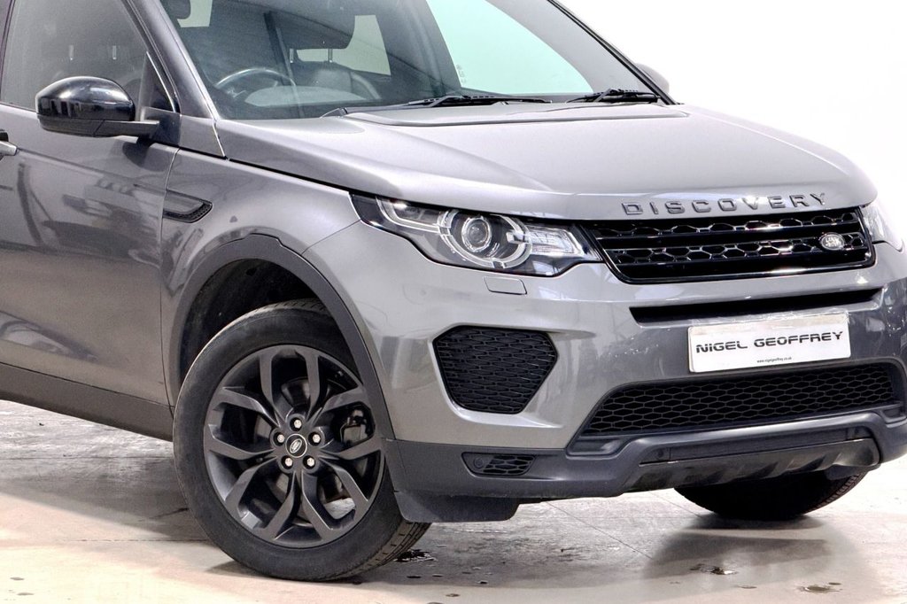 Used Land Rover Discovery Sport 2018 for sale - 77276147: Photo 36