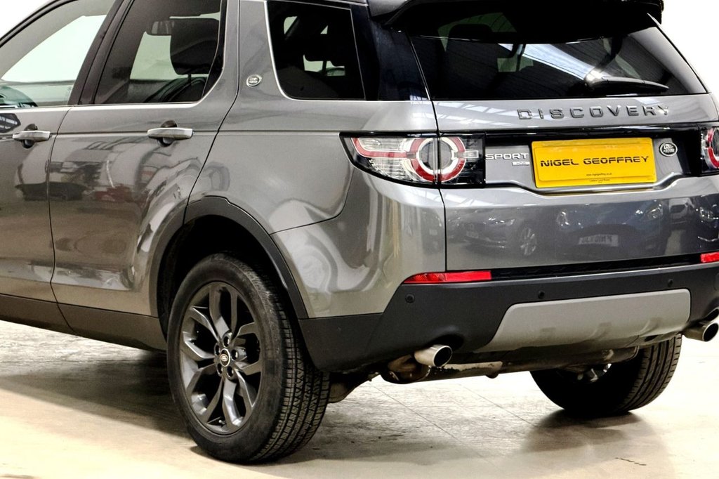 Used Land Rover Discovery Sport 2018 for sale - 77276147: Photo 39