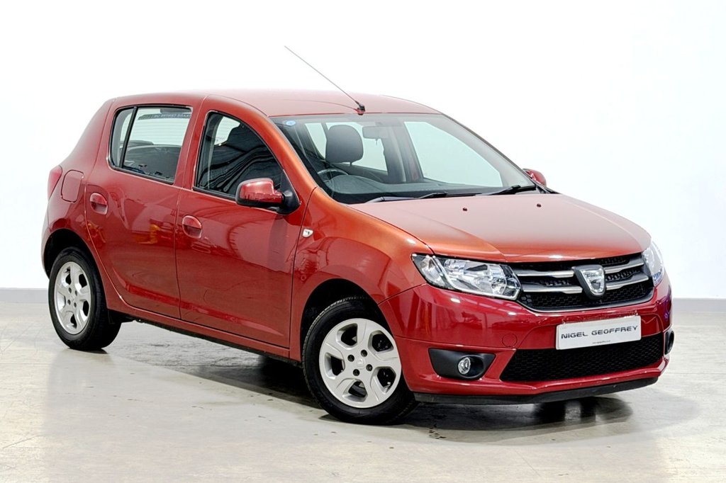 Used Dacia Sandero 2016 for sale - 77655505: Photo 1