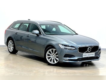 Used Volvo V90 2020 for sale - 78377000: Photo