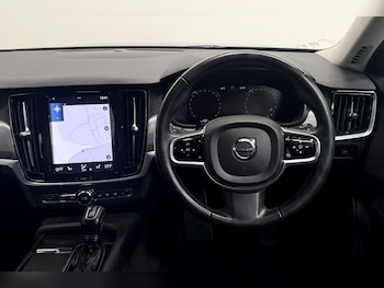 Used Volvo V90 2020 for sale - 78377000: Photo