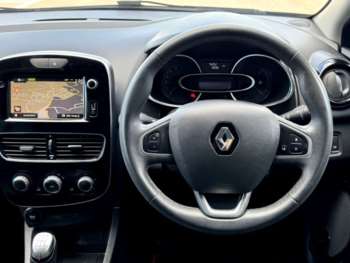 Used Renault Clio 2019 for sale - 74295719: Photo
