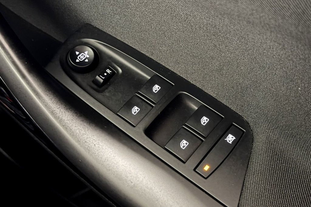 Used Vauxhall Astra 2018 for sale - 76950716: Photo 24