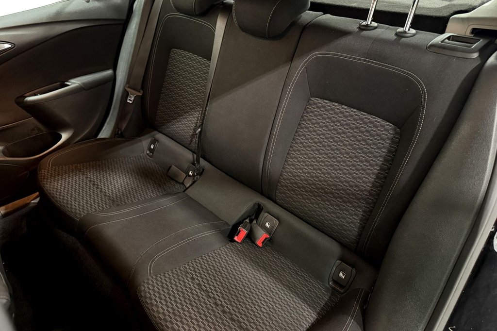 Used Vauxhall Astra 2018 for sale - 76950716: Photo 25