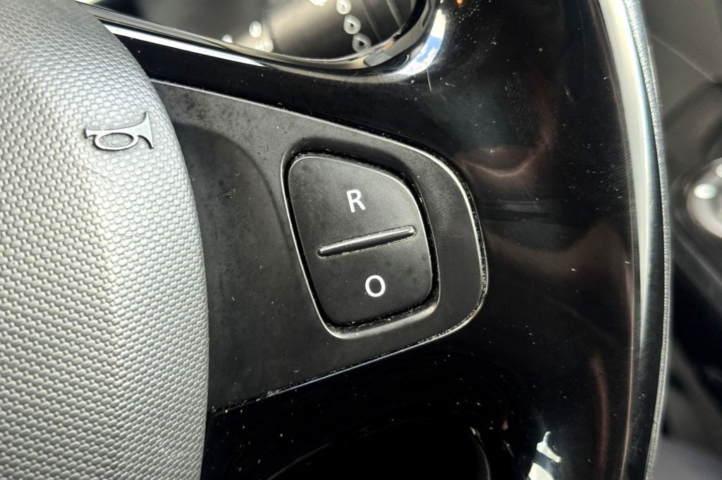 Used Renault Clio 2014 for sale - 76417279: Photo 18