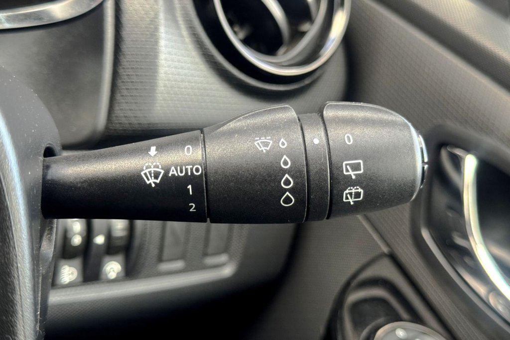 Used Renault Clio 2014 for sale - 76417279: Photo 21