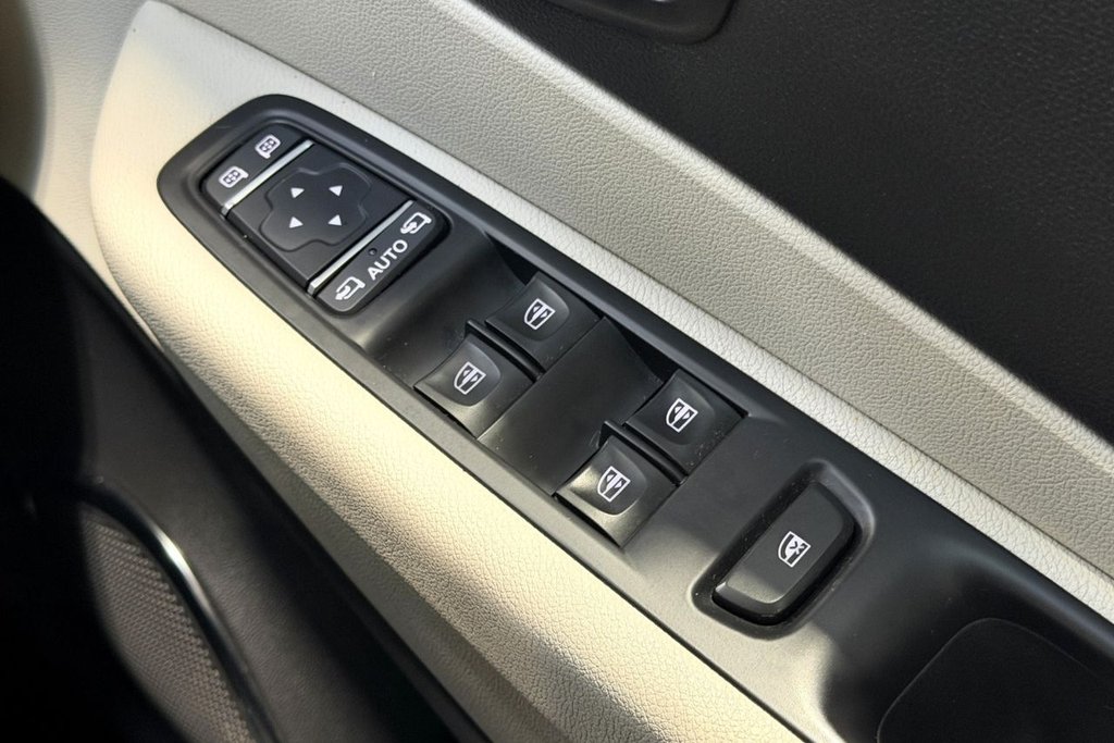 Used Renault Captur 2019 for sale - 77557914: Photo 24