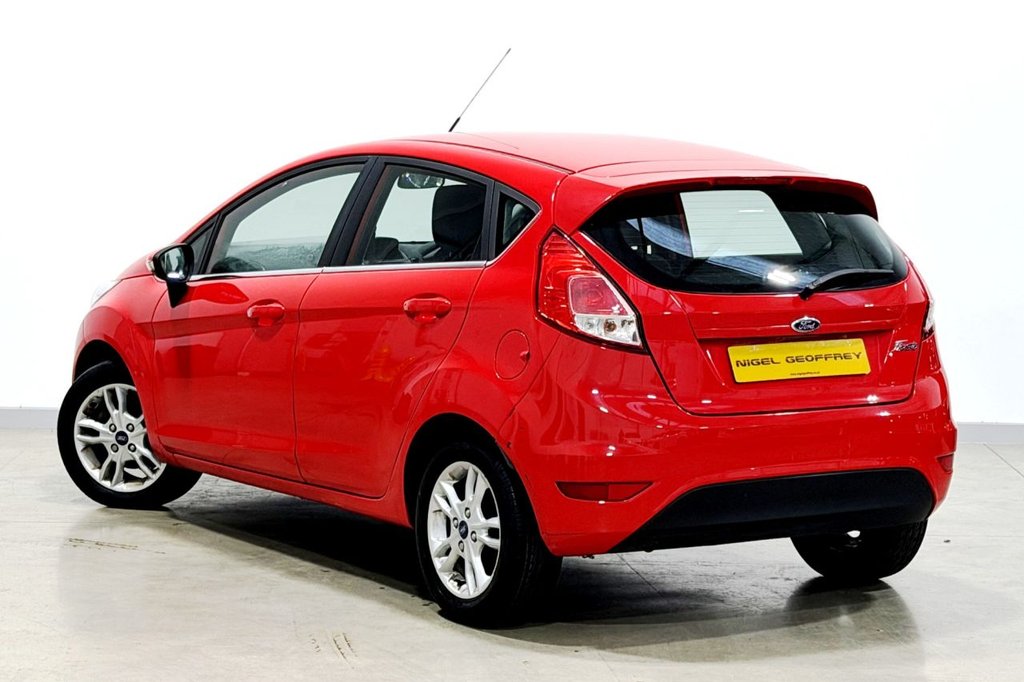 Used Ford Fiesta 2016 for sale - 76999195: Photo 2