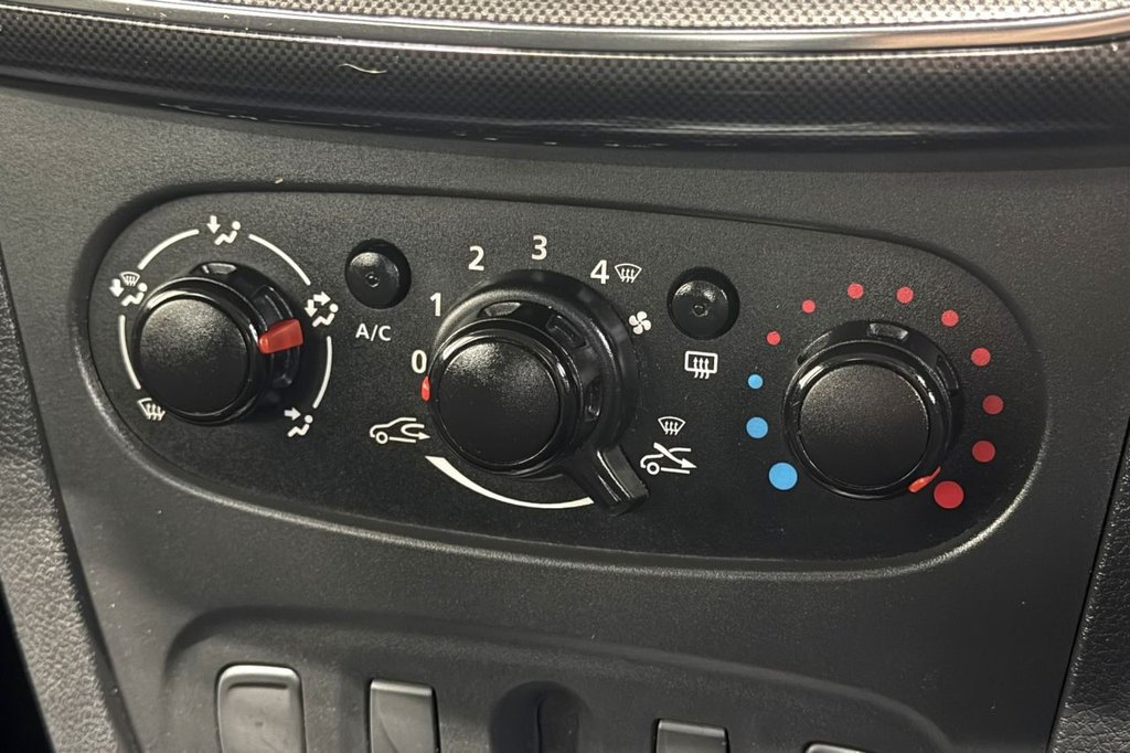 Used Dacia Sandero 2020 for sale - 78056521: Photo 15