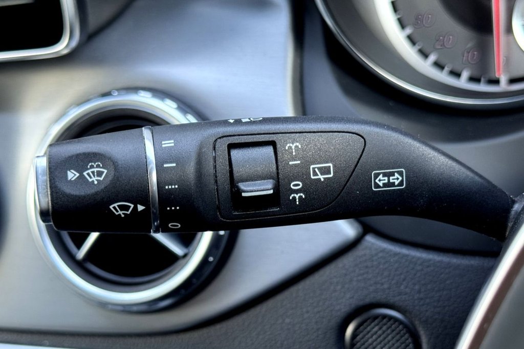 Used Mercedes-Benz GLA 2015 for sale - 75842865: Photo 21