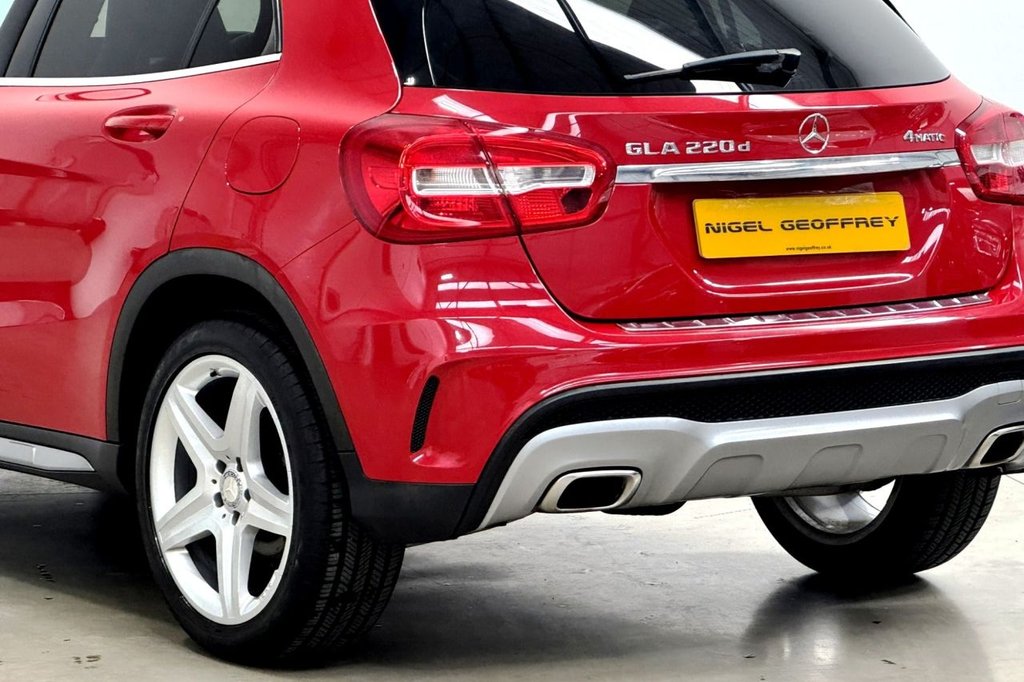 Used Mercedes-Benz GLA 2015 for sale - 75842865: Photo 33