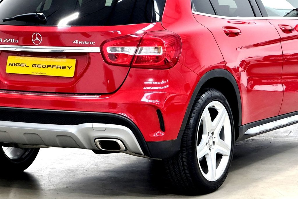 Used Mercedes-Benz GLA 2015 for sale - 75842865: Photo 35