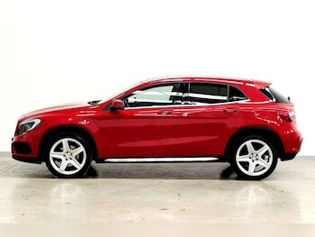 Used Mercedes-Benz GLA 2015 for sale - 75842865: Photo
