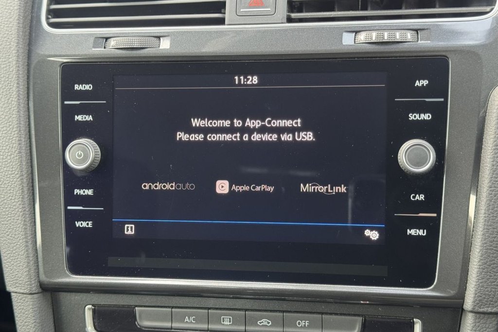 Used Volkswagen Golf 2018 for sale - 76118921: Photo 16