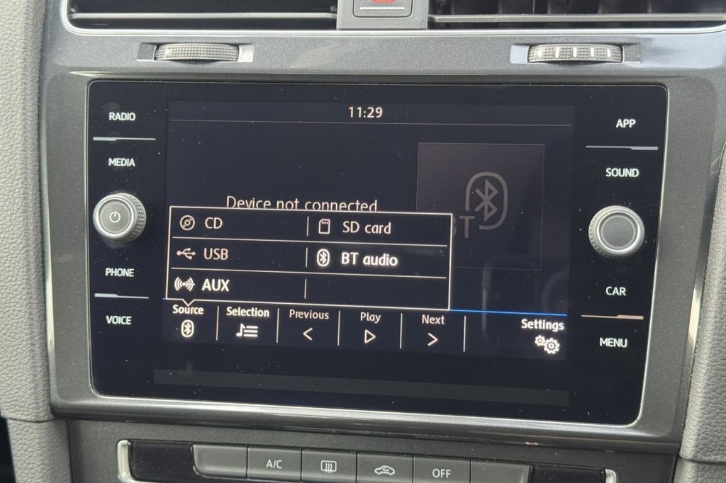 Used Volkswagen Golf 2018 for sale - 76118921: Photo 18