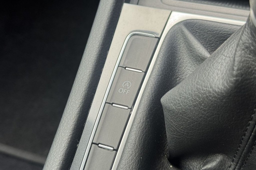 Used Volkswagen Golf 2018 for sale - 76118921: Photo 23