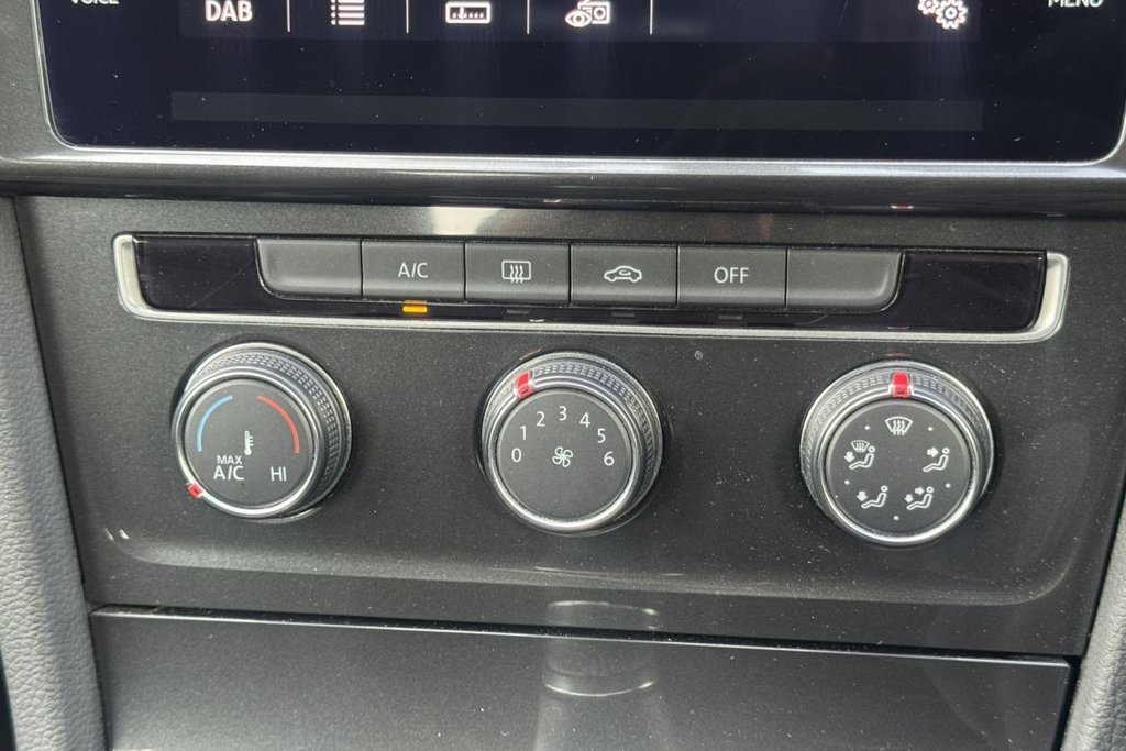 Used Volkswagen Golf 2018 for sale - 76118921: Photo 28