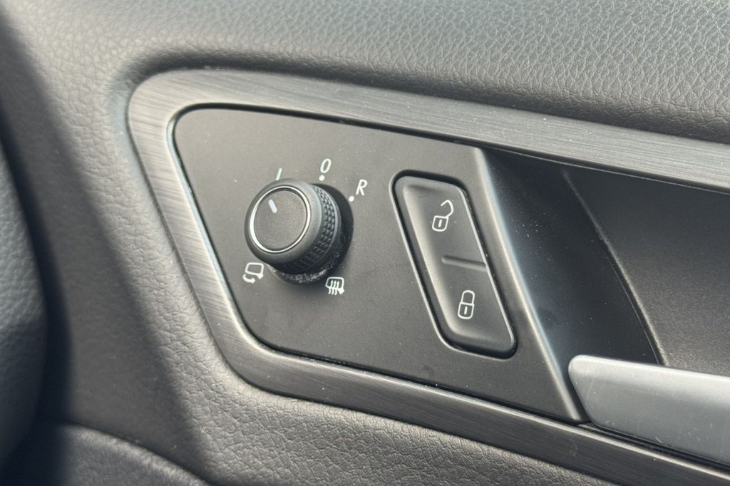 Used Volkswagen Golf 2018 for sale - 76118921: Photo 30