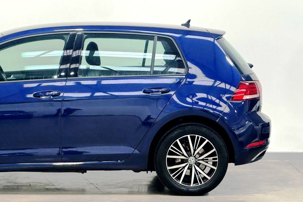 Used Volkswagen Golf 2018 for sale - 76118921: Photo 44