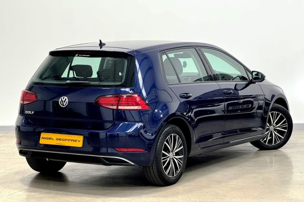 Used Volkswagen Golf 2018 for sale - 76118921: Photo 6