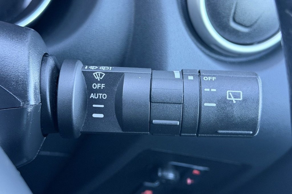 Used Nissan Qashqai 2013 for sale - 76798128: Photo 16