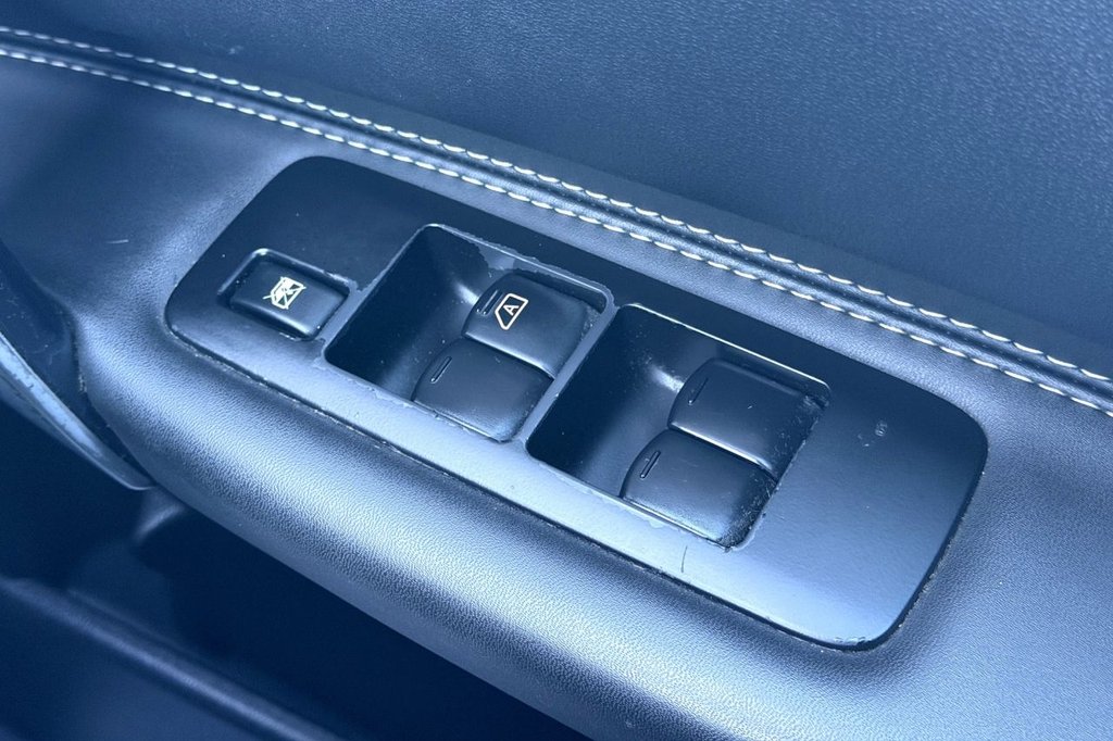 Used Nissan Qashqai 2013 for sale - 76798128: Photo 23