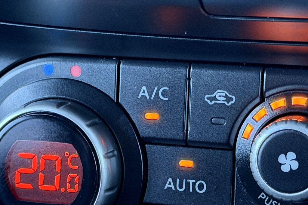 Used Nissan Qashqai 2013 for sale - 76798128: Photo 24