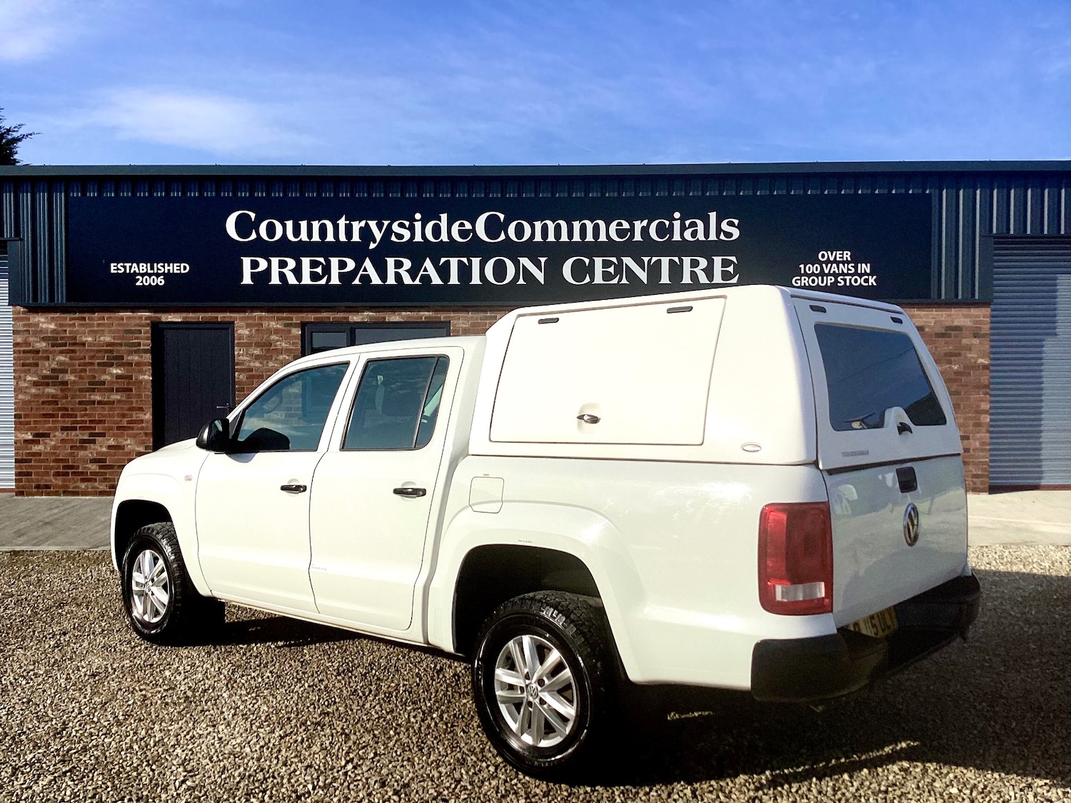 Used Volkswagen Amarok 2015 for sale - 77685247: Photo 4